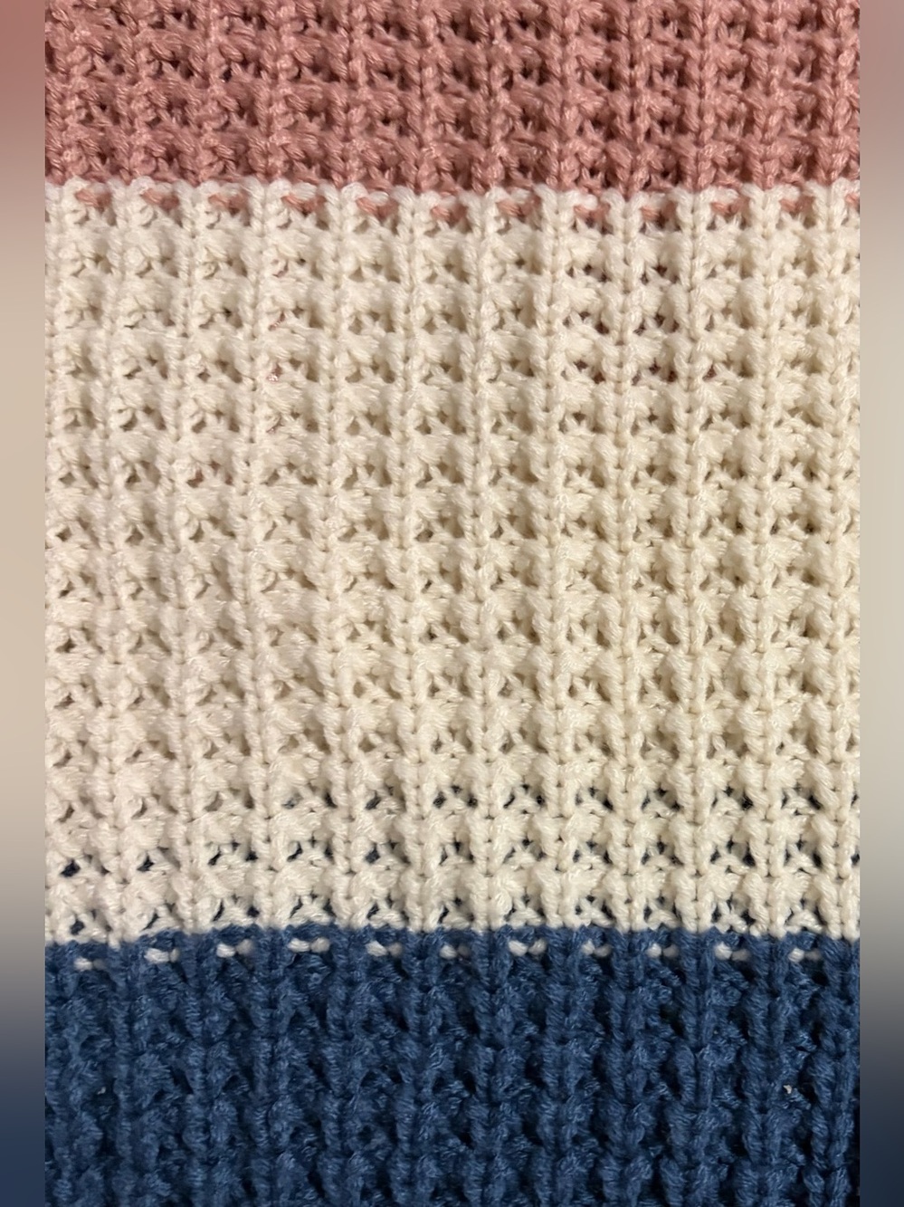 Aeropostale - Cropped Knit Sweater - Mauve, Cream & Blue - Small - XSmall - Picture 3 of 6